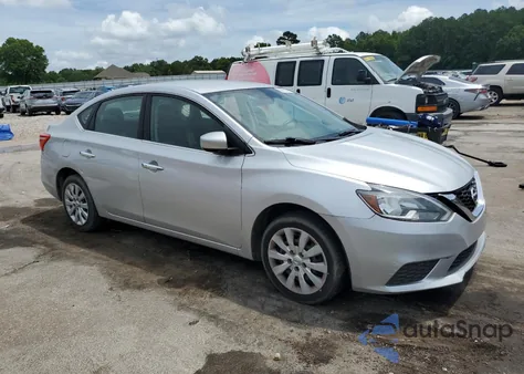 2017 Nissan Sentra S z USA, uszkodzony, nr VIN 3N1AB7AP6HY318695